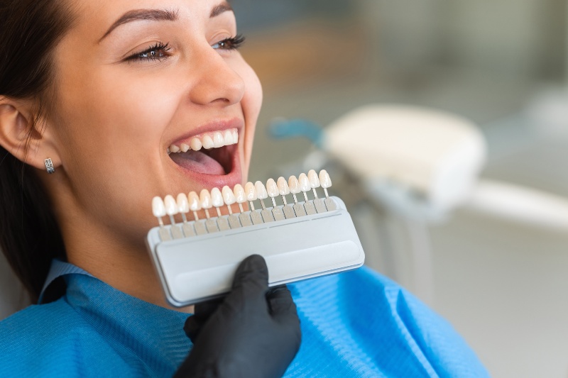 Dental veneer shade matching consultation to enhance smile aesthetics in Mokena, IL